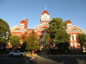 Building in Crown Point 